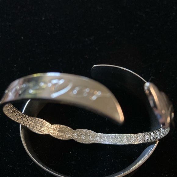 925 silver  Silver Fox. Love you forever engraved Fox & ♥️ engraved inside - Picture 7 of 7